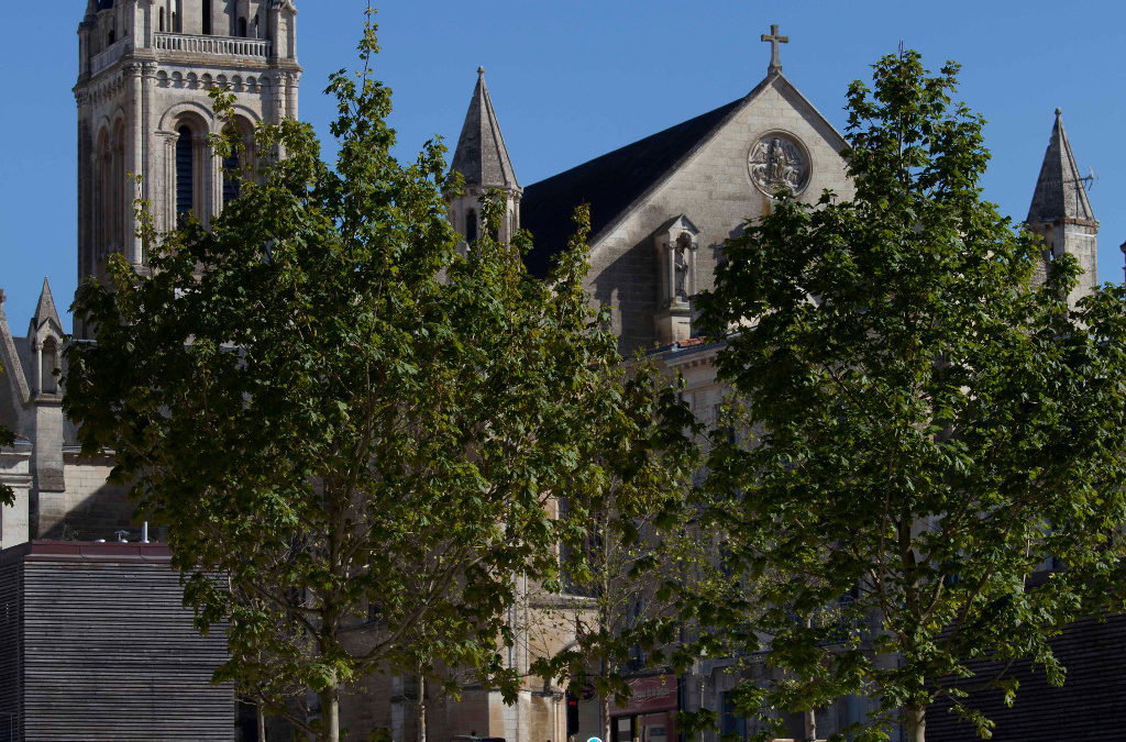 NIORT – Place de la Brèche