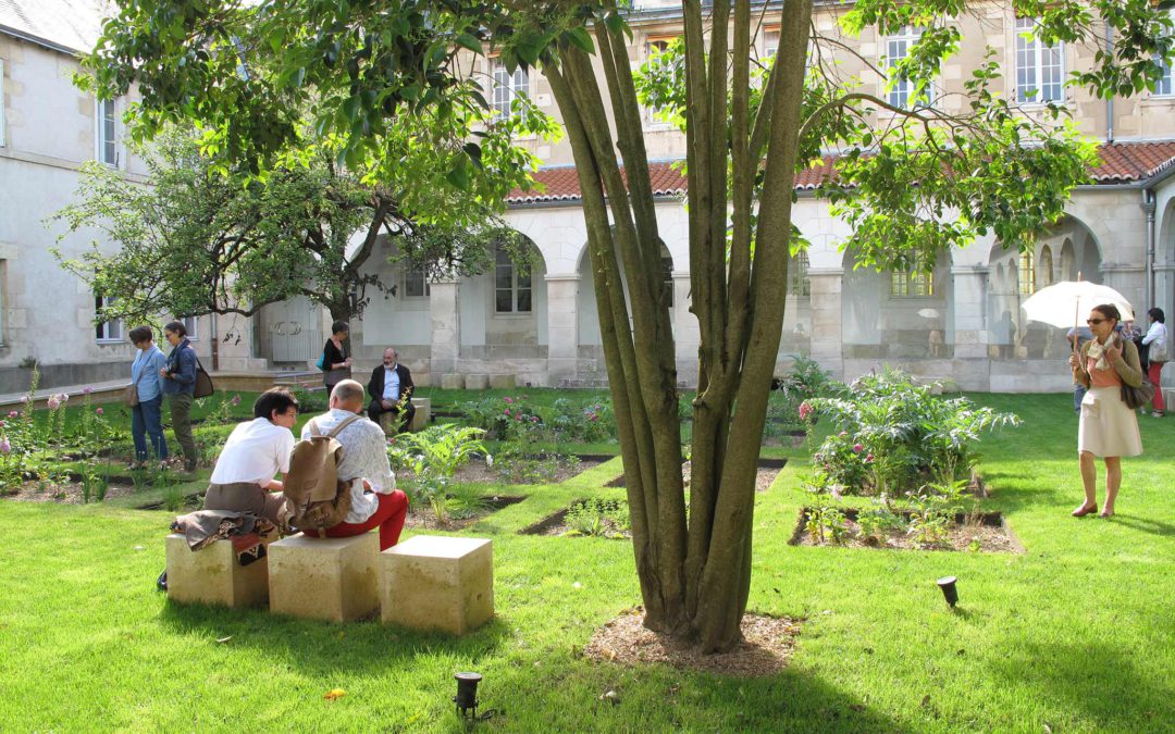 POITIERS – Abbaye  Saint Hilaire de la Celle